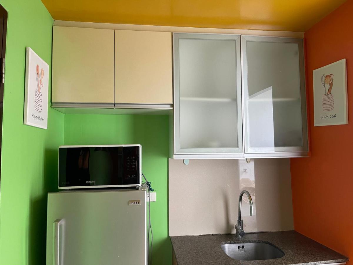 Family Staycation, Greenbelt Hamilton, Isabel'S Makati Rooms Makati City Екстер'єр фото