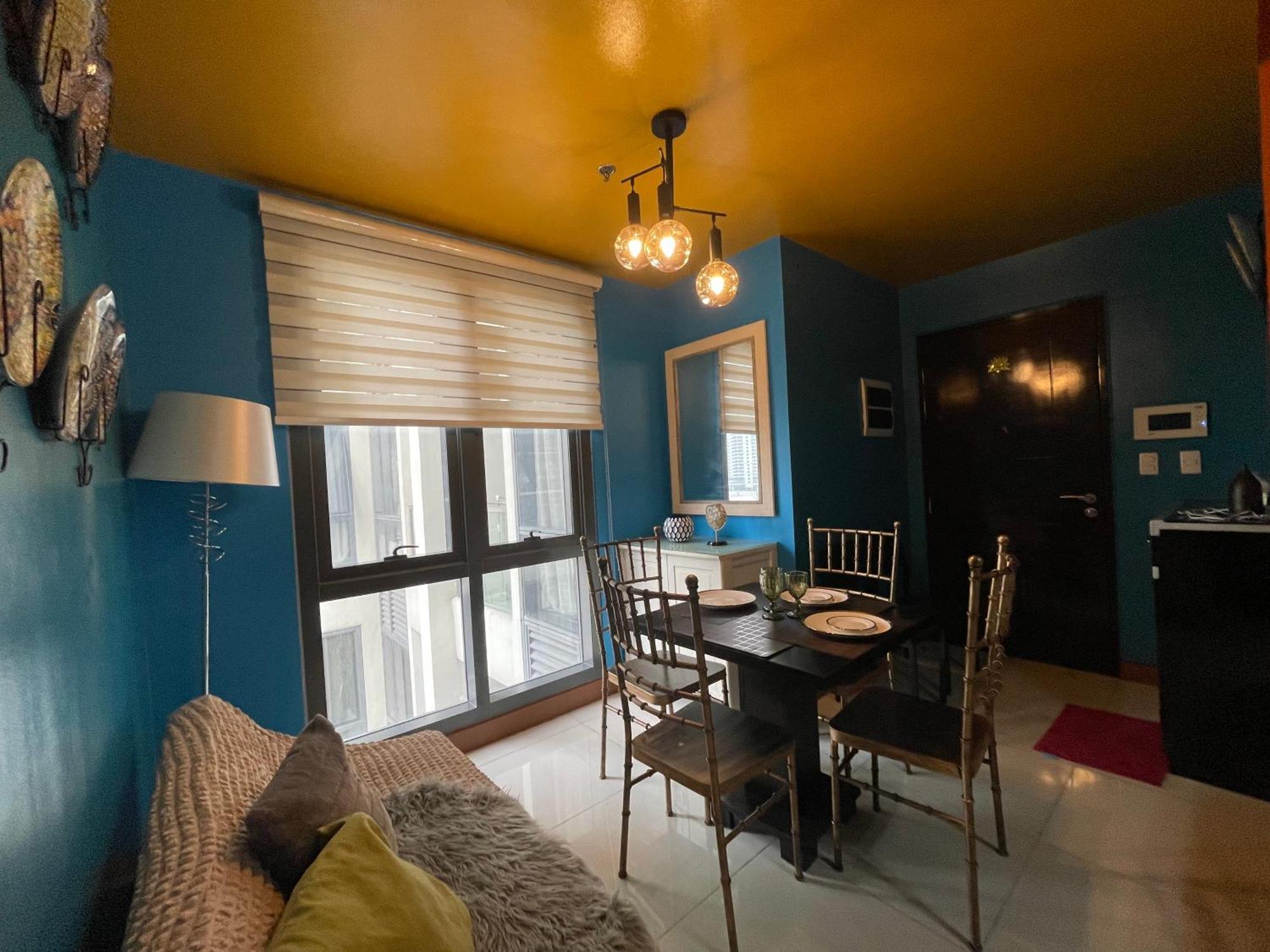 Family Staycation, Greenbelt Hamilton, Isabel'S Makati Rooms Makati City Екстер'єр фото