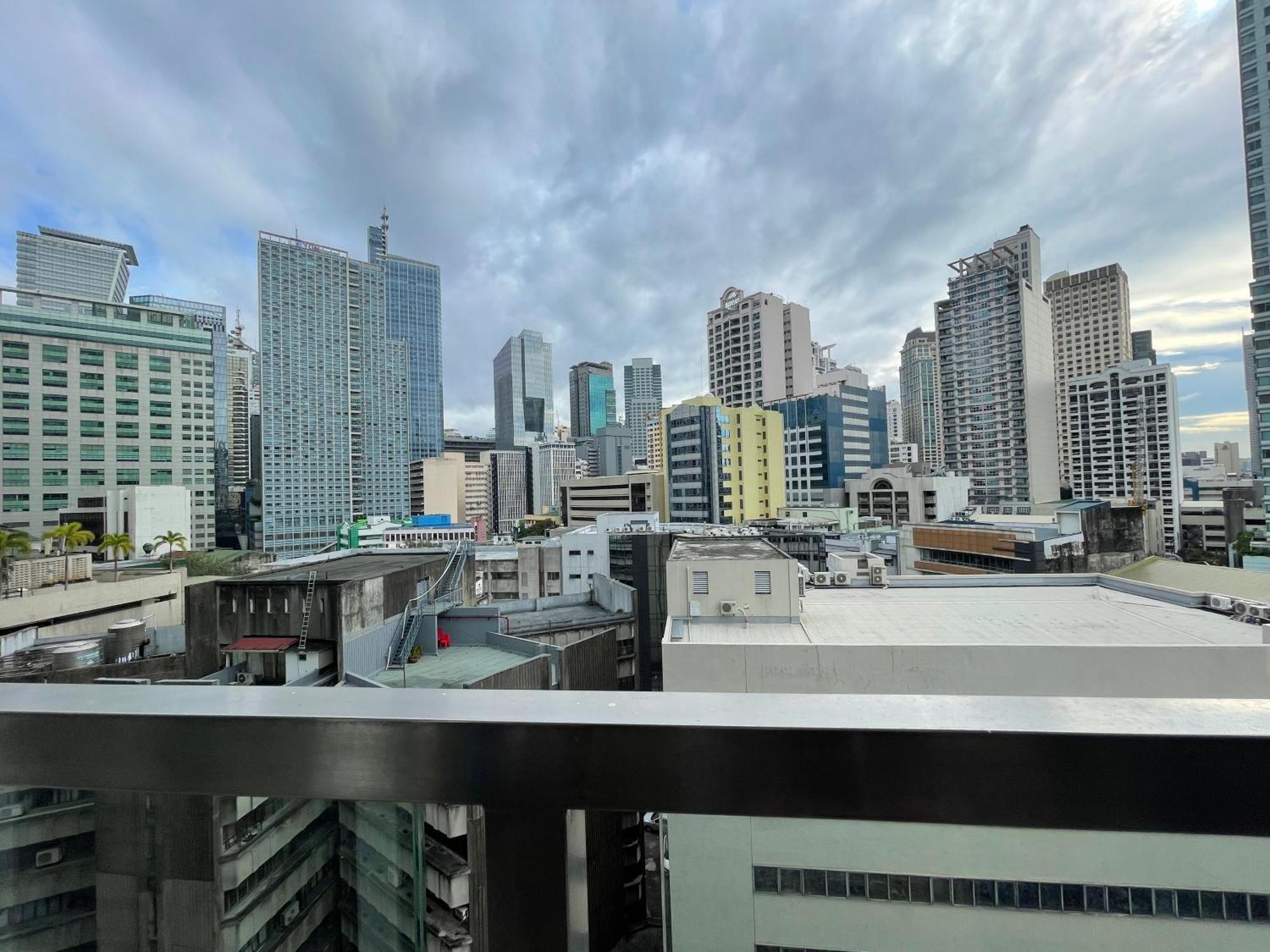 Family Staycation, Greenbelt Hamilton, Isabel'S Makati Rooms Makati City Екстер'єр фото